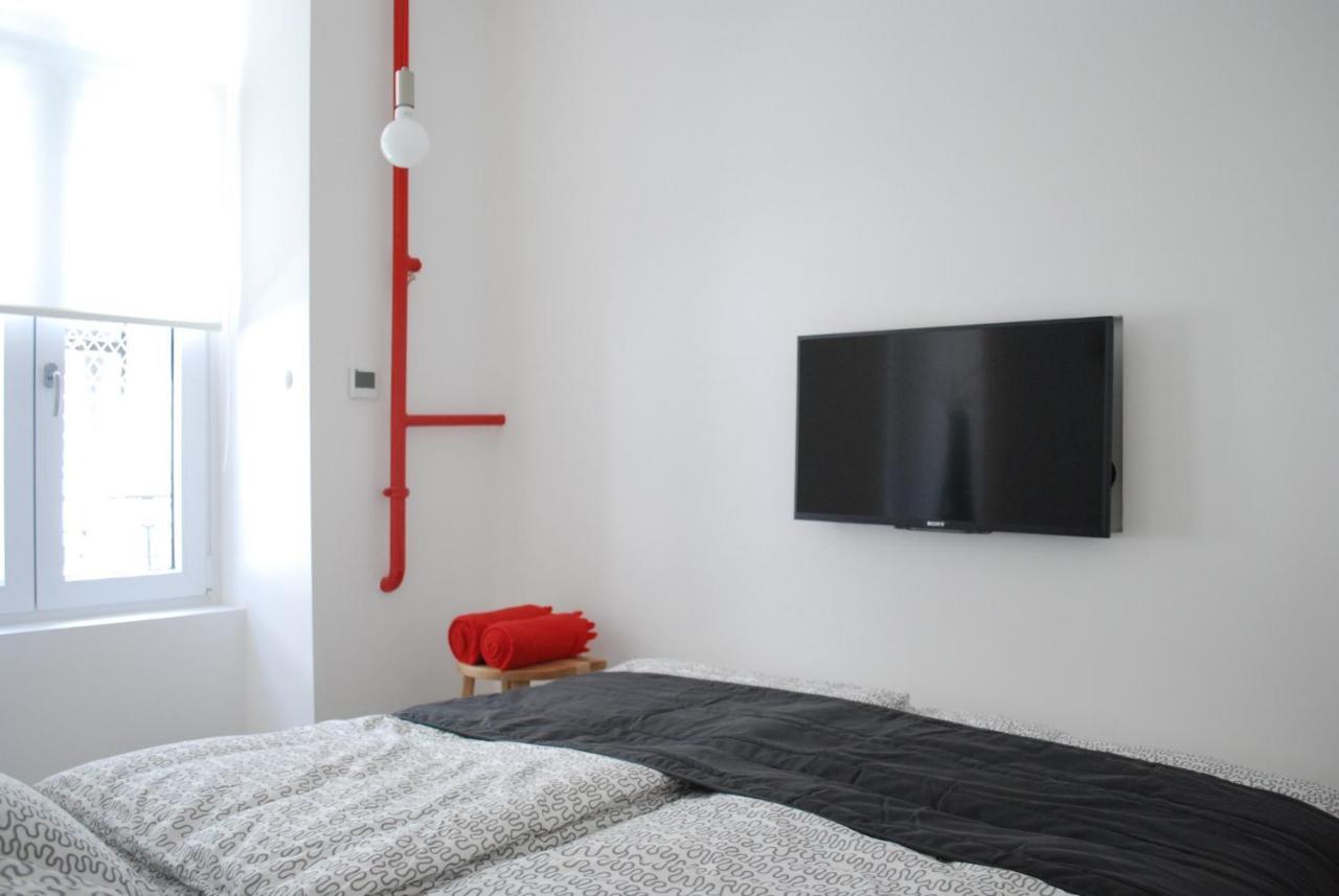 Stylish Studios Apartment In The City Center With Air Conditioning بودابست المظهر الخارجي الصورة